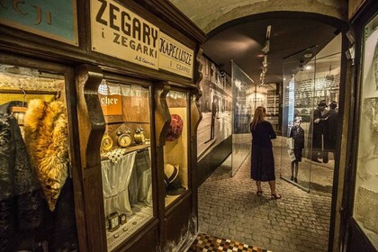 Kraków: Oskar Schindler's Factory Tour and Admission Ticket