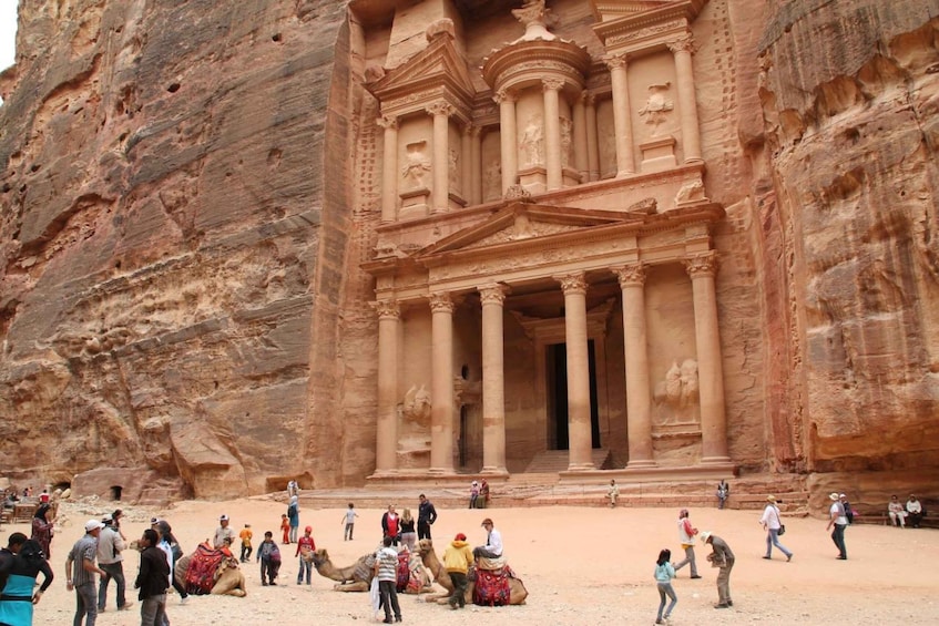 Amman: Full-Day Private Tour in Petra with Hotel Pick-Up