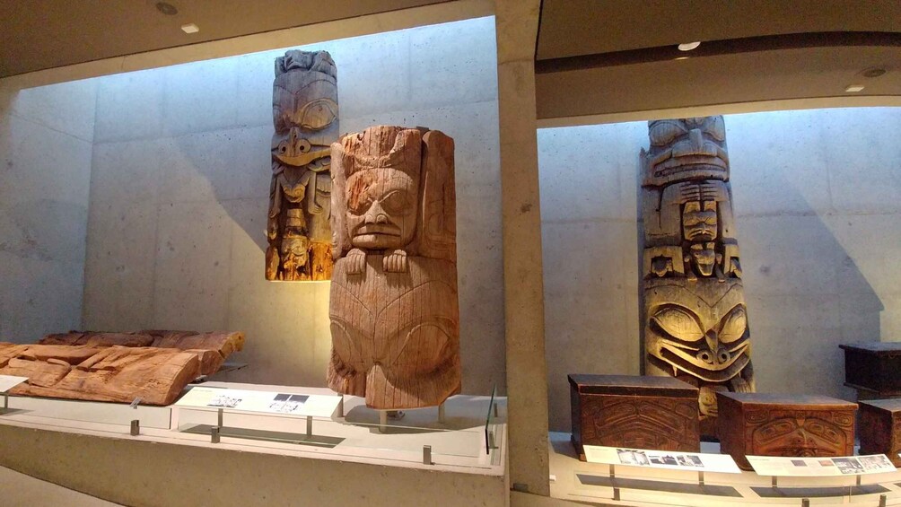 Picture 7 for Activity Vancouver: Botanical Gardens Tour and Museum of Anthropology