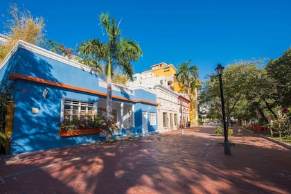 Recorrido por el casco antiguo y Quinta Pedro Alejandrino por la ciudad de ...