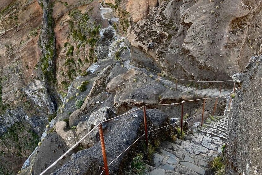 Picture 4 for Activity Funchal: Morning Transfer Pico Do Arieiro Pico Ruivo Hike