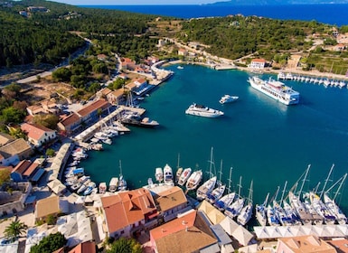 Kefalonia: Full-Day Island Tour with Winery Visit