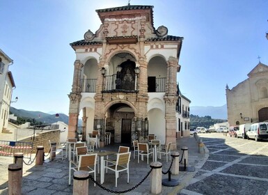 Málaga: Antequera Guided Walking Tour