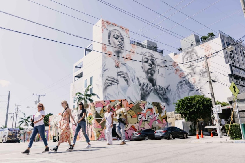 Picture 1 for Activity Miami: Wynwood Walking Tour