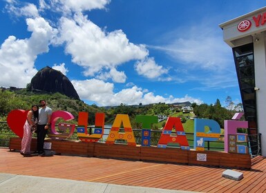 Guatapé: combinación de paseo a caballo y recorrido