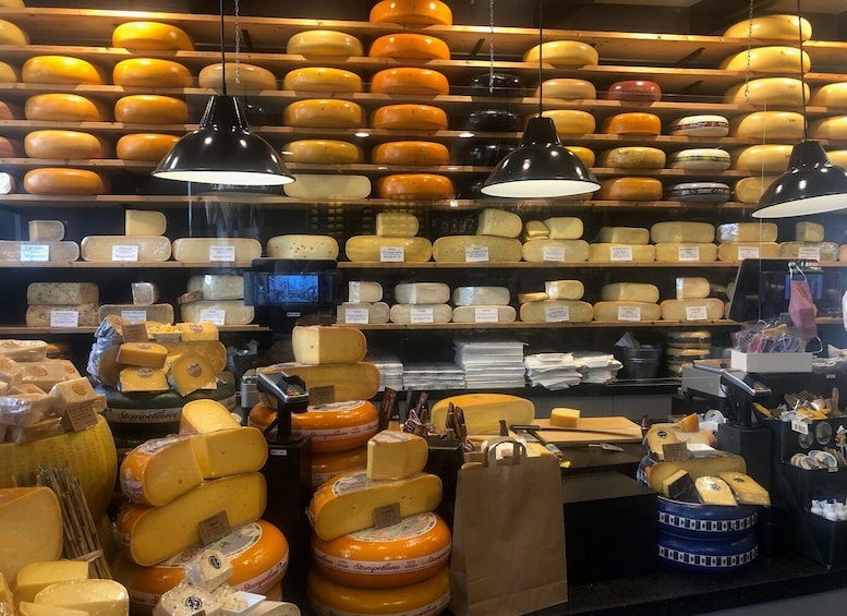 Gouda, Witches & Cheese Tour