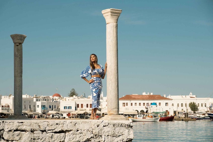 Picture 18 for Activity Mykonos: Guided City Walking Tour with Photoshoot