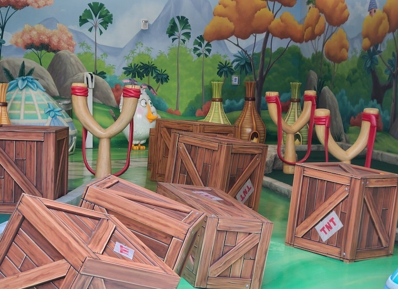 Picture 6 for Activity American Dream: Angry Birds Mini Golf Ticket