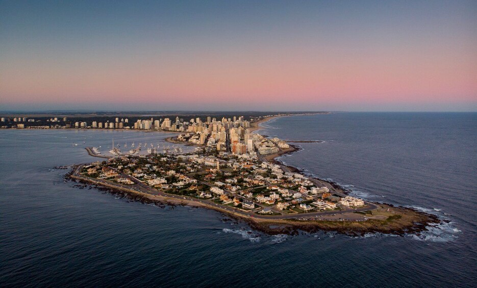 Picture 13 for Activity Sightseeing Adventure: Montevideo to Punta del Este