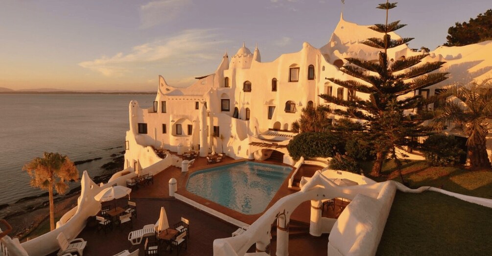 Picture 2 for Activity Sightseeing Adventure: Montevideo to Punta del Este