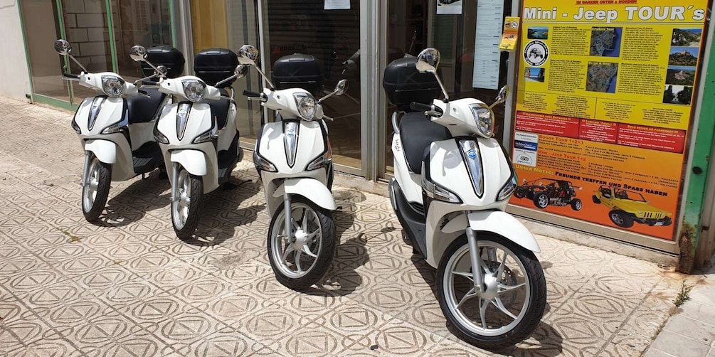 Picture 2 for Activity Cala Millor: Mallorca Scooter Rental (125ccm)