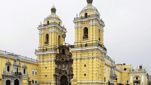 Lima: kaupunkikierros, katakombit ja Pachacamac Inca Remains