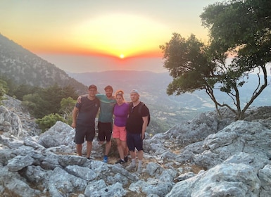 Rhodes : Randonnée Salakos-Profitis Ilias avec coucher de soleil