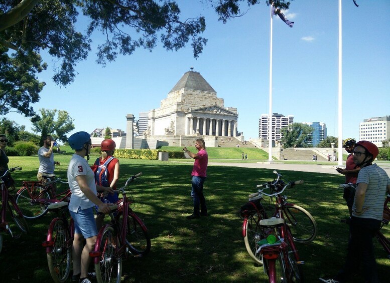 Picture 4 for Activity Melbourne: Guided City Bike Tour with Gear and Lunch Stop