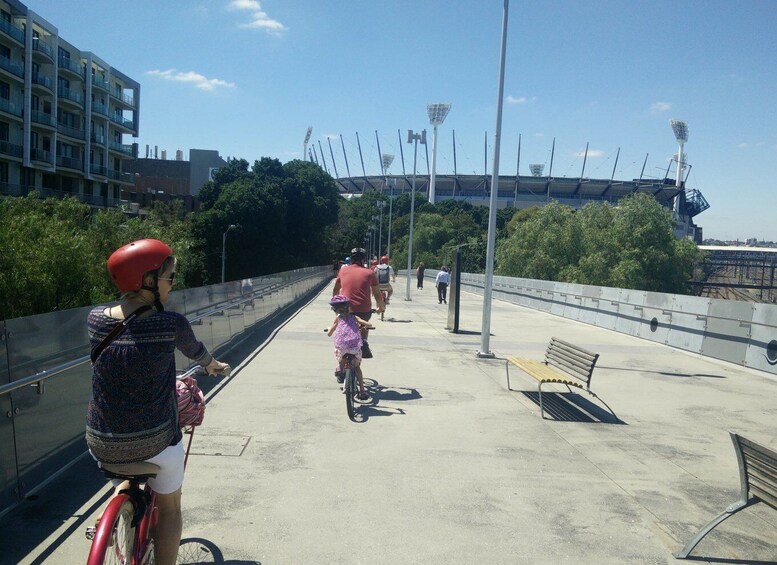 Picture 2 for Activity Melbourne: Guided City Bike Tour with Gear and Lunch Stop