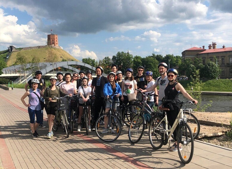 Vilnius: Private City Bike Tour of Vilnius Highlights