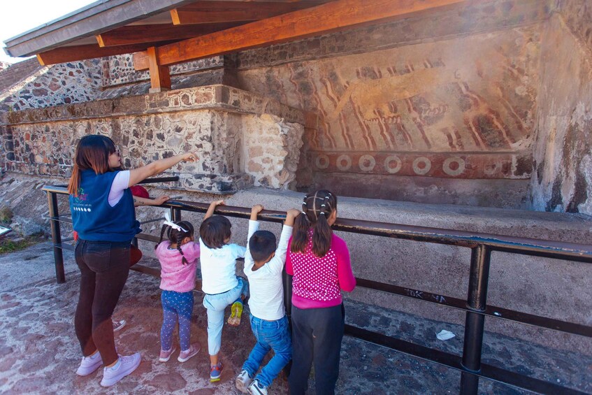 Picture 5 for Activity From Mexico City: Teotihuacan Tour & Reino Animal For Kids