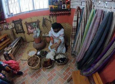 Fra Quito: Otavalo, Plaza de Ponchos-markedet og Cotacachi