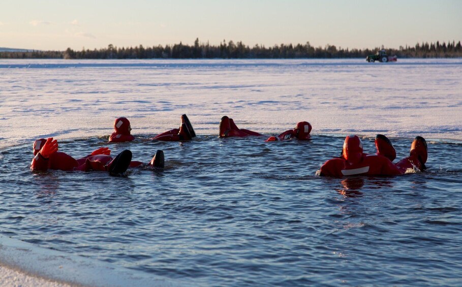 Picture 4 for Activity Rovaniemi: Arctic Ice Floating and Northern Lights Tour