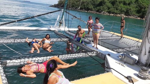 Panama City: All Inclusive Katamarankrydstogt til Taboga Island