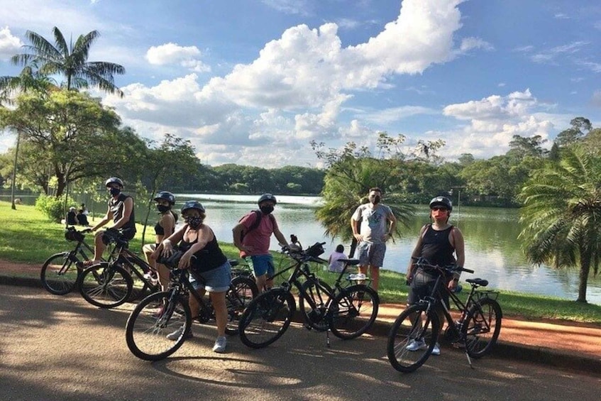 Picture 3 for Activity Sao Paulo: The Coolest Urban Scenes Bike Tour