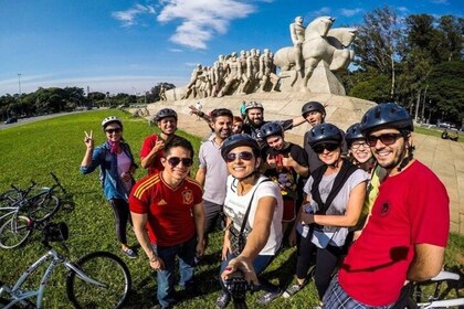 Sao Paulo: The Coolest Urban Scenes Bike Tour