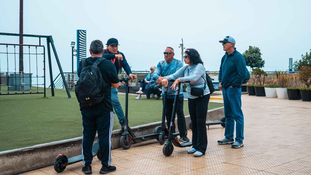 Picture 1 for Activity Tour Panorámico en Miraflores en Scooter Eléctrico