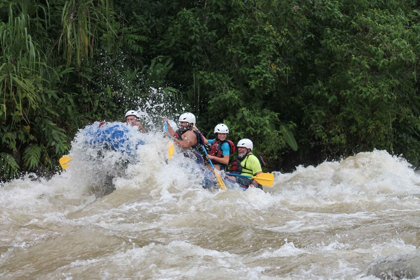 Picture 7 for Activity La Fortuna: Costa Rica Rafting class II-III_Pure Adrenaline