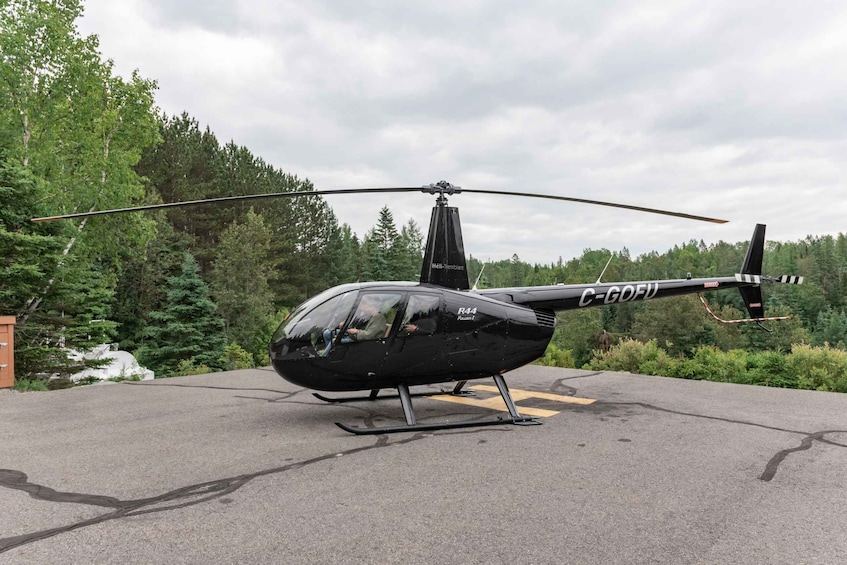 Picture 2 for Activity Mont Tremblant: Helicopter Tour with Optional Stopover
