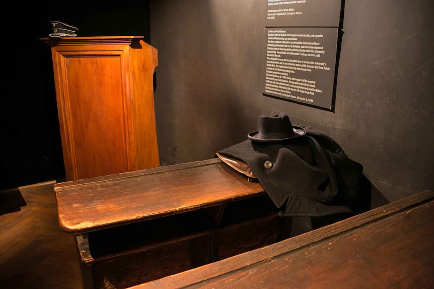 Picture 1 for Activity Krakow: Schindler's Factory and Jewish Ghetto Guided Tour