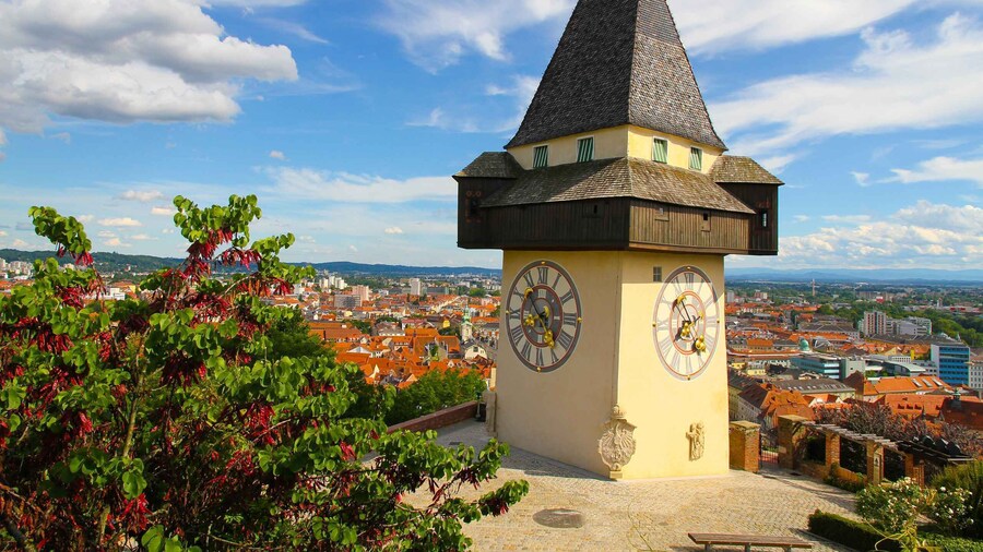 Picture 1 for Activity Graz: Old Town Highlights Private Walking Tour
