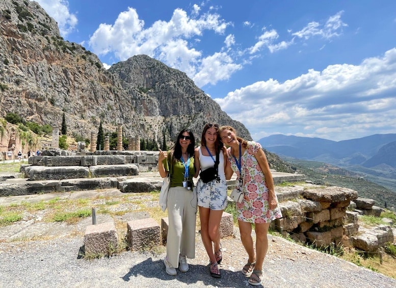 From Athens: Delphi & Arachova Guided Full-Day Trip