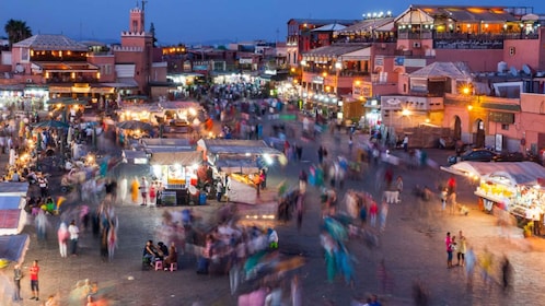 Marrakech: Medina Nightlife Walking Tour with Tastings