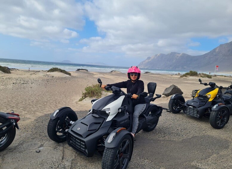 Lanzarote: Guided Tour on a Ryker