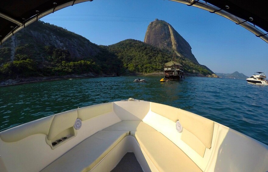 Picture 5 for Activity Rio de Janeiro: Private Speedboat Trip with Barbecue