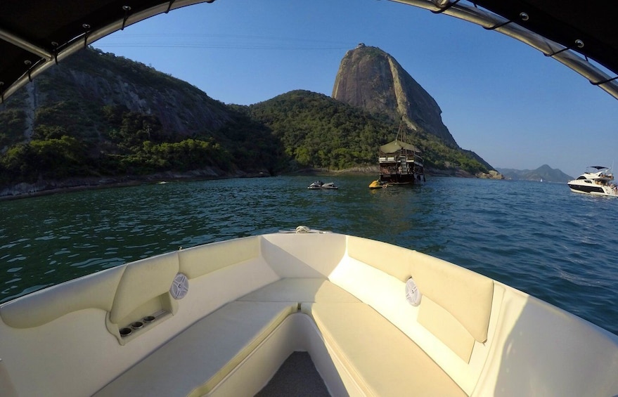 Picture 3 for Activity Rio de Janeiro: Private Speedboat Trip with Barbecue