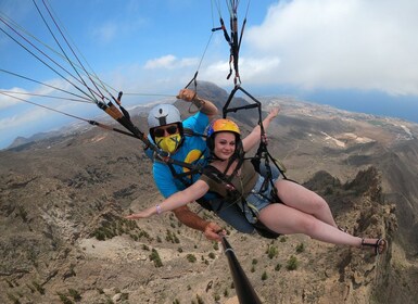 Tenerife: Paragliding with National Champion Paraglider