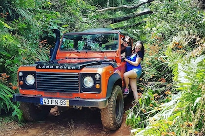 Madeira: Jeep 4x4 Safari Tour met Porto Moniz Natuurlijke Zwembaden