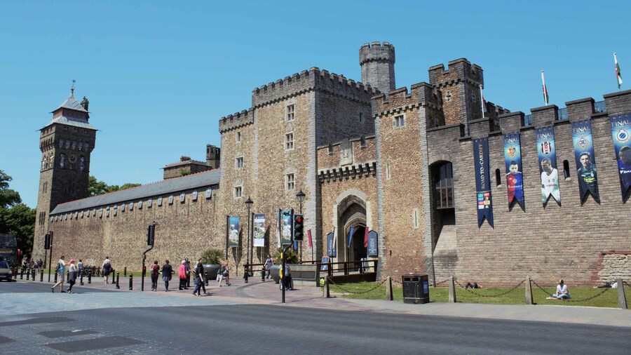 Cardiff: Doctor Who Walking Tour
