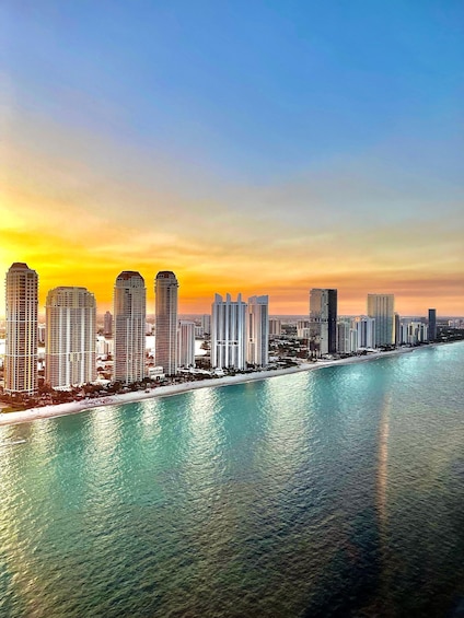 Picture 4 for Activity From Fort Lauderdale: Private Luxury Airplane Tour