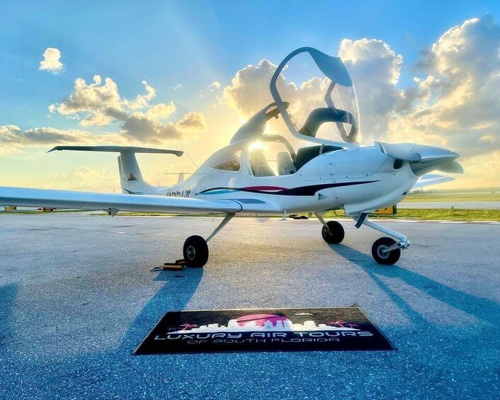 Picture 2 for Activity Fort Lauderdale/Miami: Private Luxury Airplane Tour