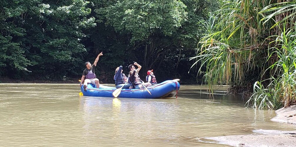 Picture 6 for Activity La Fortuna: *TOP* Wildlife Safari Experience by Raft