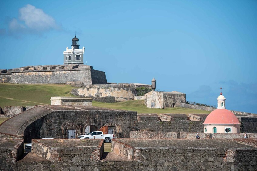 Picture 4 for Activity San Juan: Walking Tour with Expert Guide