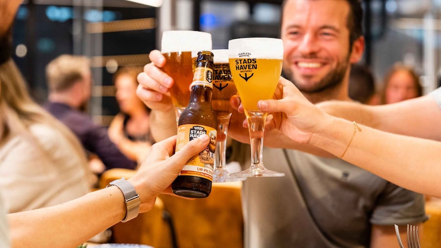Rotterdam: Stadshaven Brewery Tour with Beer Tastings