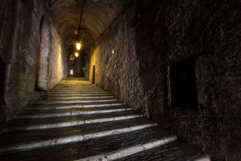 Picture 6 for Activity Perugia: Old Town Walking Tour, Piazza IV Novembre