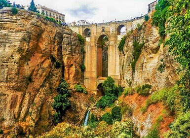 Depuis Malaga : excursion d'une journée en bus à Ronda et Setenil