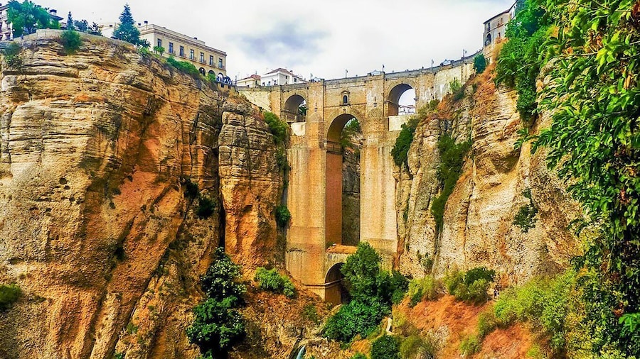 From Malaga: Full-Day Bus Trip to Ronda and Setenil