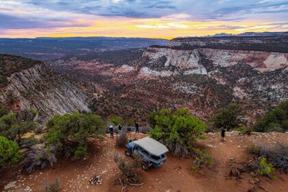 East Zion : Cliffs Sunset et Backcountry Off-Road Jeep Tour