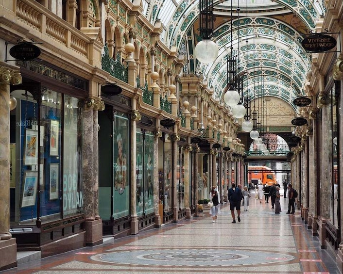 Picture 4 for Activity Leeds: Daily Guided City Center Walking Tour (10:30am)