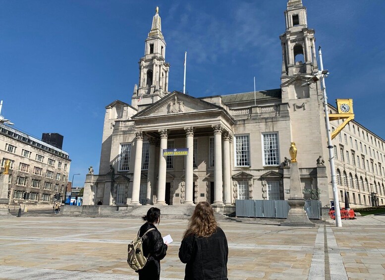 Picture 1 for Activity Leeds: Daily Guided City Center Walking Tour (10:30am)